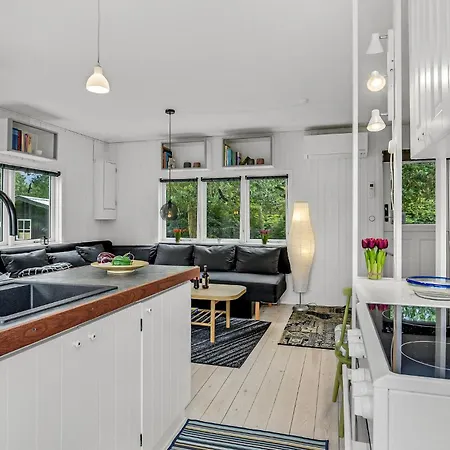 Vakantiehuis 2 Bedroom Amazing In