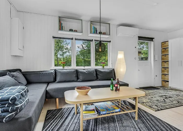 بيت للعطل 2 Bedroom Amazing In *